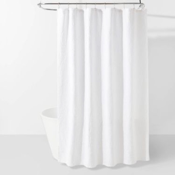 THRESHOLD Matelasse Medallion Shower Curtain White NWT - Picture 1 of 4
